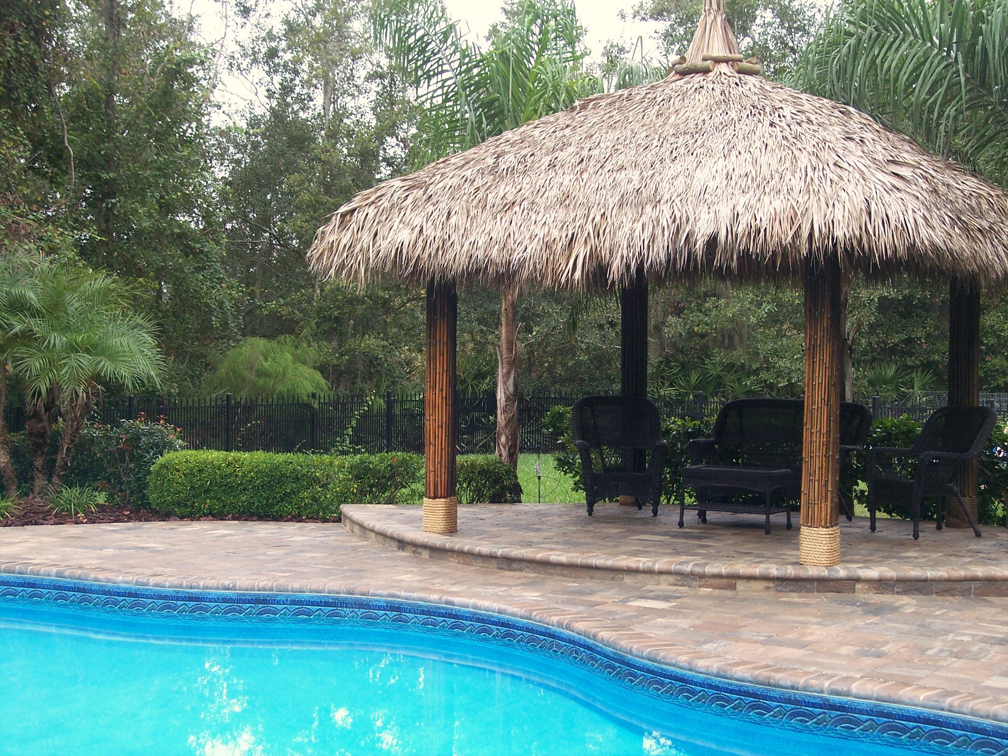 Suncoast tiki huts custom tiki huts